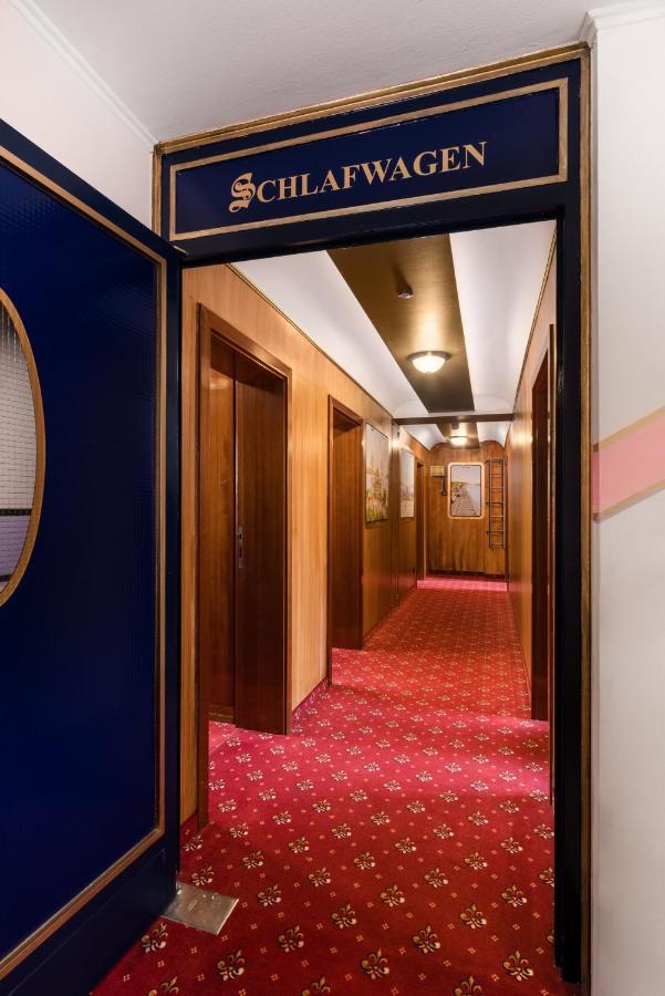 Hotel Du Train Мюнхен Экстерьер фото